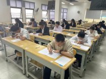 雲南(nán)安甯化(huà)工(gōng)廠(chǎng)有(yǒu)限公司人(rén)才引進招聘筆(bǐ)試、面試現(xiàn)場(chǎng)